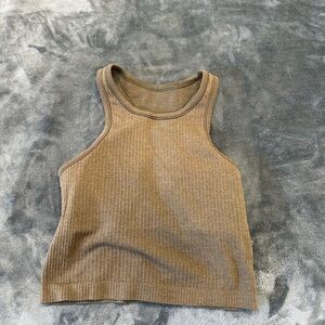 Lululemon cropped Tank